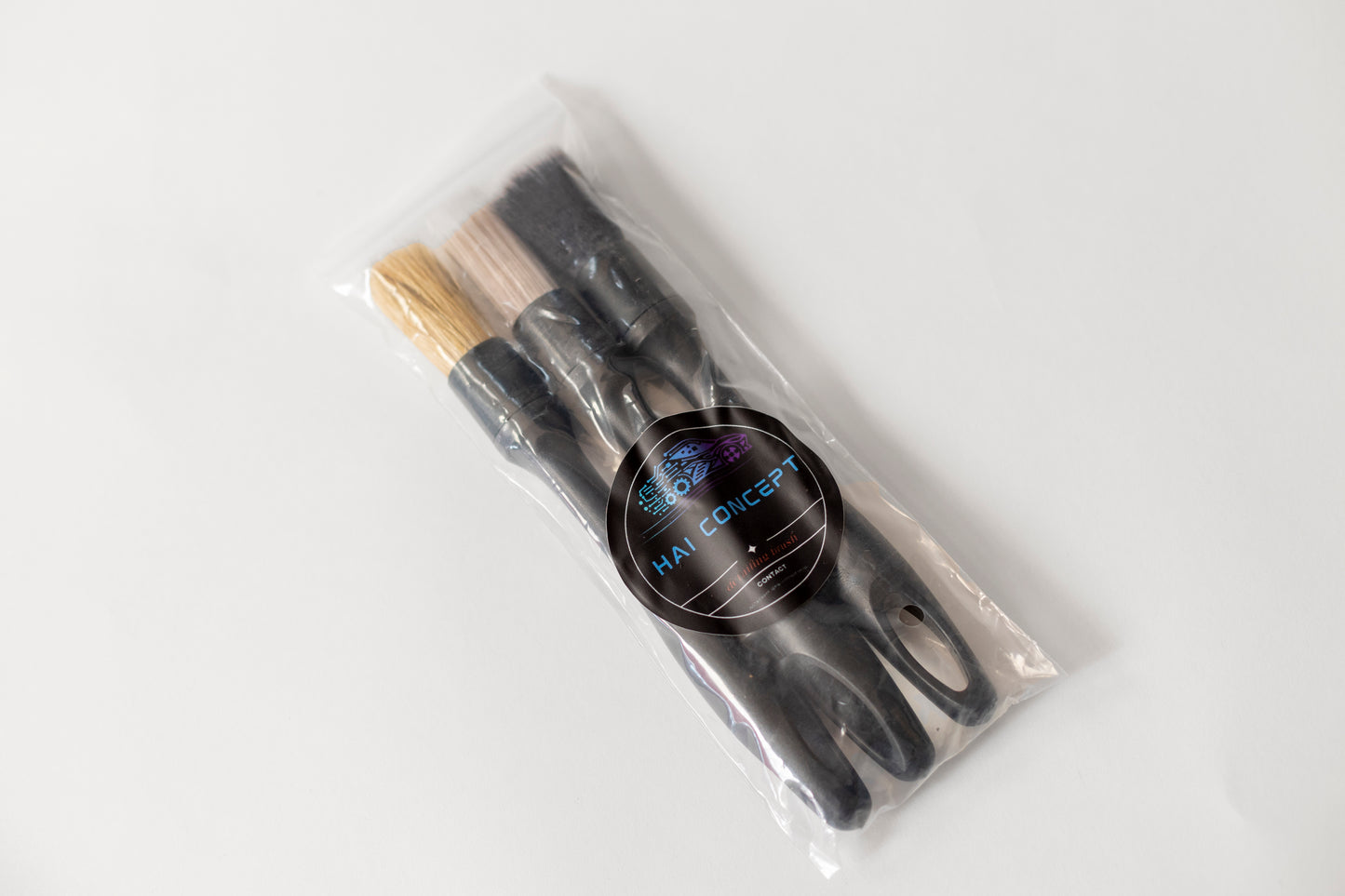 DETAILING BRUSH